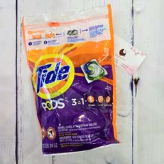 Viên giặt xả Tide Pods Spring Mỹ tất cả trong một giặt sạch, thơm lâu, mềm vải