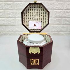 Cao hồng sâm Hoàng Hậu Hàn Quốc dưỡng nhan, ích mẫu, trẻ khoẻ dài lâu (NEW)