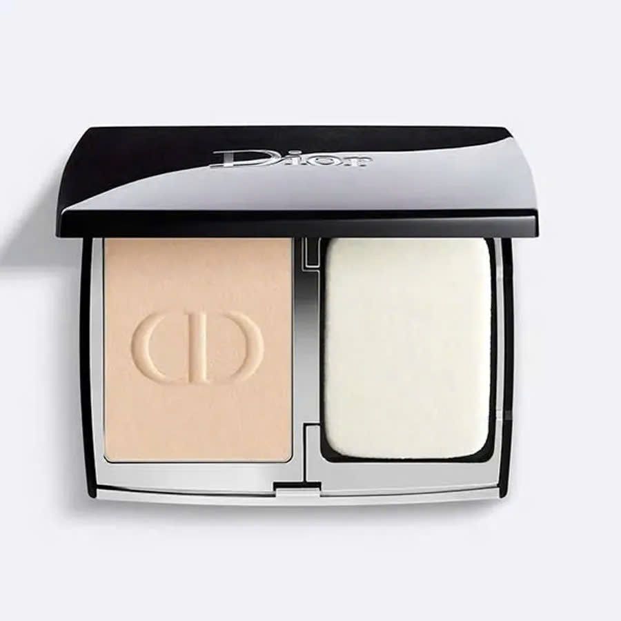 Phấn phủ Dior Forever Natural Velvet kiềm dầu, kháng nước, tone 1N sáng hồng - 10g