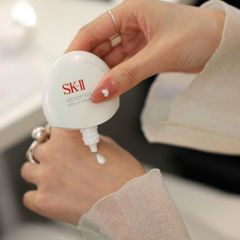 Kem chống nắng SKII Genoptics Airy UV Cream SPF50+ bảo vệ tối đa cho da (NEW)