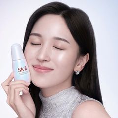 Tinh chất SKII Genoptics InfinitAura Essence trắng sáng, căng mọng đều màu da, 50ml 