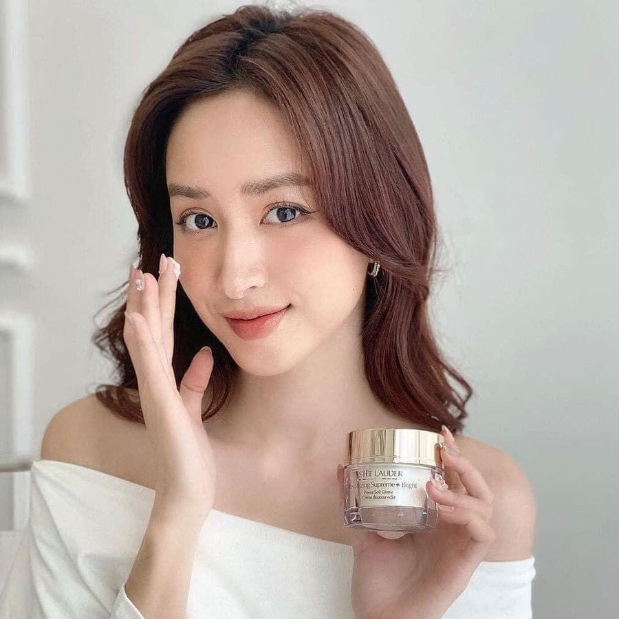 Kem dưỡng Estee Lauder Revitalizing Supreme+ Bright trắng sáng da toàn diện, 50ml (New)