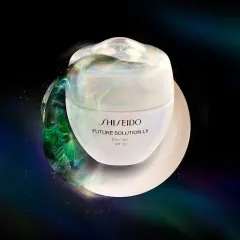 Kem dưỡng ngày Shiseido Future Solution LX SPF30, chống lão hóa, phục hồi da, 6ml