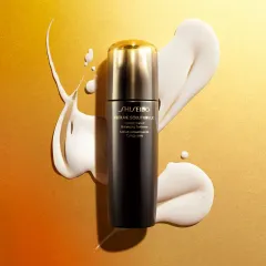Nước hoa hồng Shiseido Future Concentrated cân bằng ẩm, trẻ hóa da, 74ml