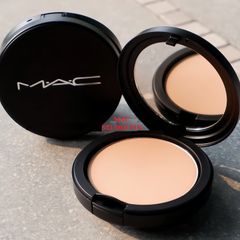 Phấn phủ Mac Studio Fix Powder Plus che phủ lì mịn, kiềm dầu, #NC10 trắng sáng (New)