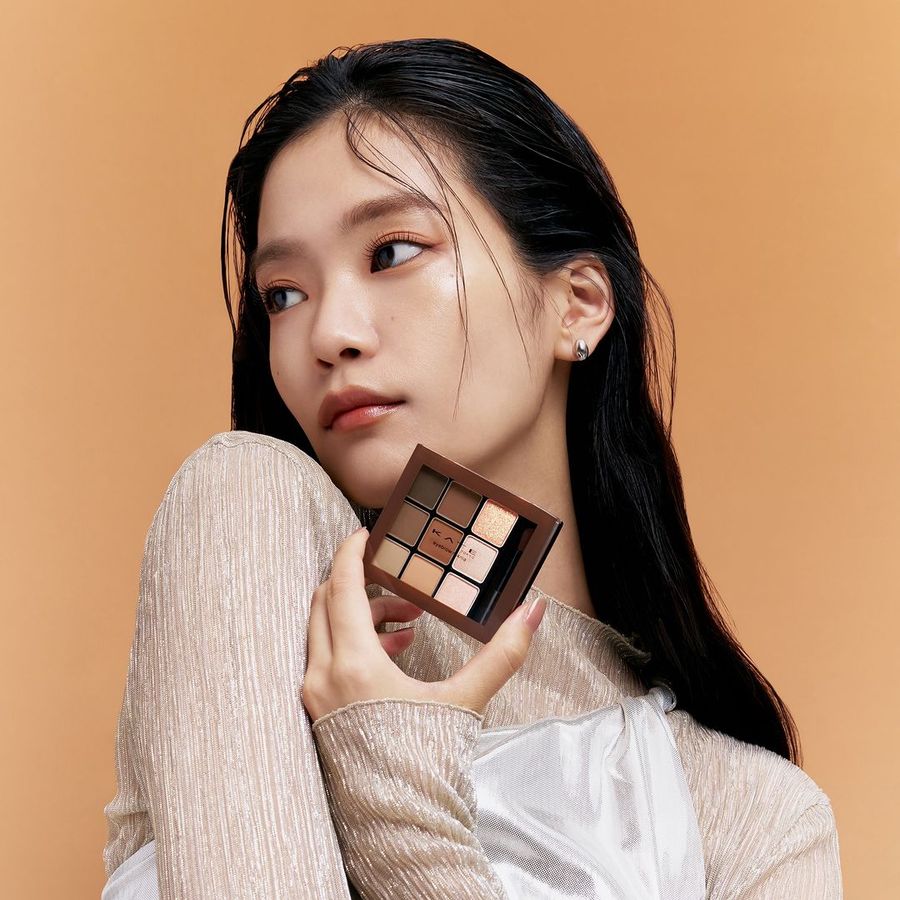 Phấn mắt và mày Kanebo Kate Mania tất cả trong một, kèm cọ 2 đầu, #EX-8 hồng đất 