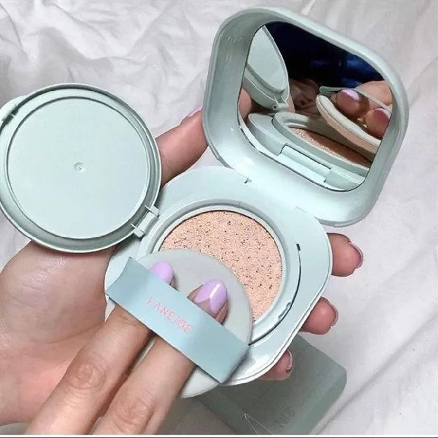 Cushion Laneige Neo Matte SPF46/PA++ che phủ lì mịn, kiềm dầu cho da (New)