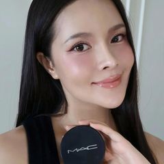 Phấn phủ Mac Studio Fix Powder Plus che phủ, mịn, kiềm dầu #NC25 trung bình sáng (New)
