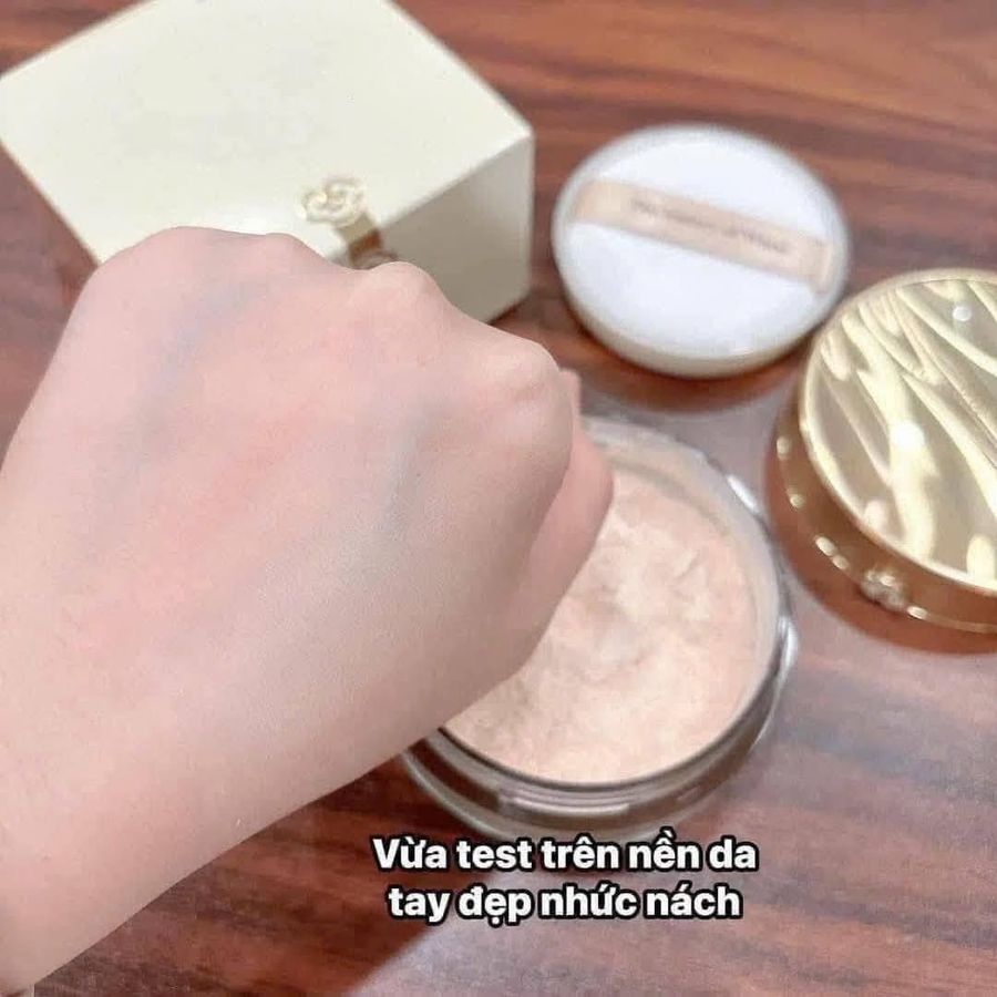 Phấn phủ bột The History Of Whoo Luxury Luminous rạng rỡ và mịn da, #No.2 - sáng hồng tươi trẻ.