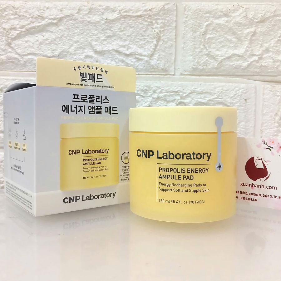 Mặt nạ CNP Laboratory Propolis Energy Ampule Pad sáng mịn và se nhỏ lỗ chân lông.