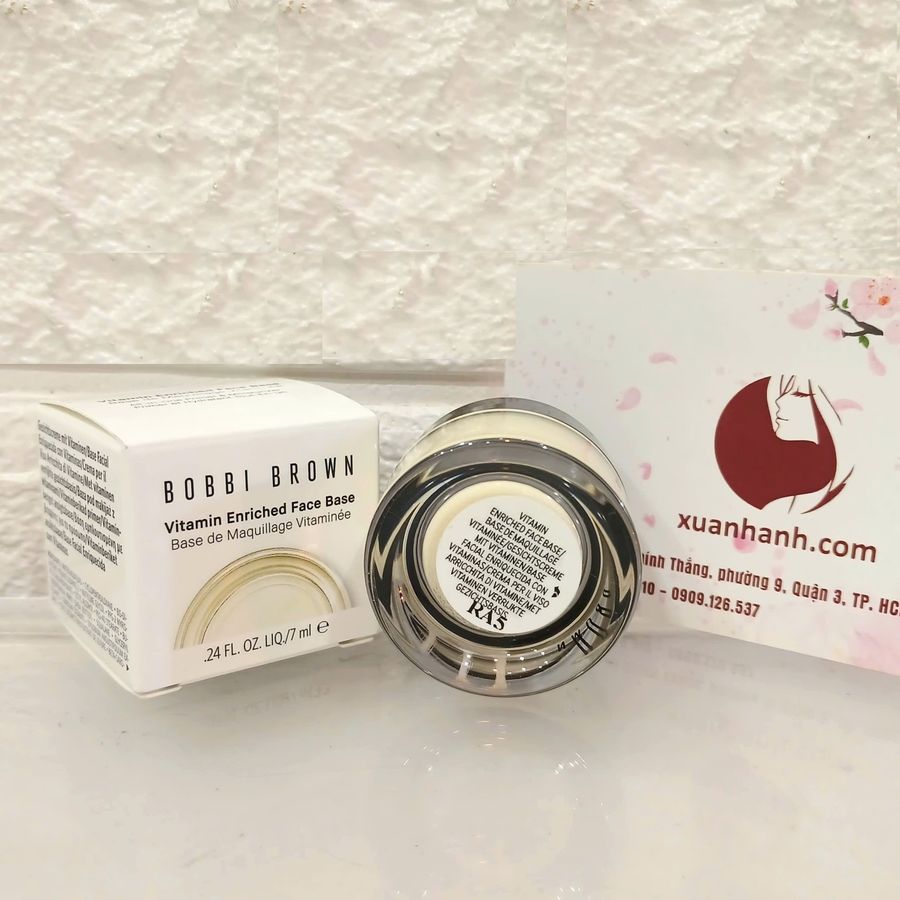 Kem lót Bobbi Brown Vitamin Enriched Face Base căng mọng và rạng rỡ làn da, 7ml.