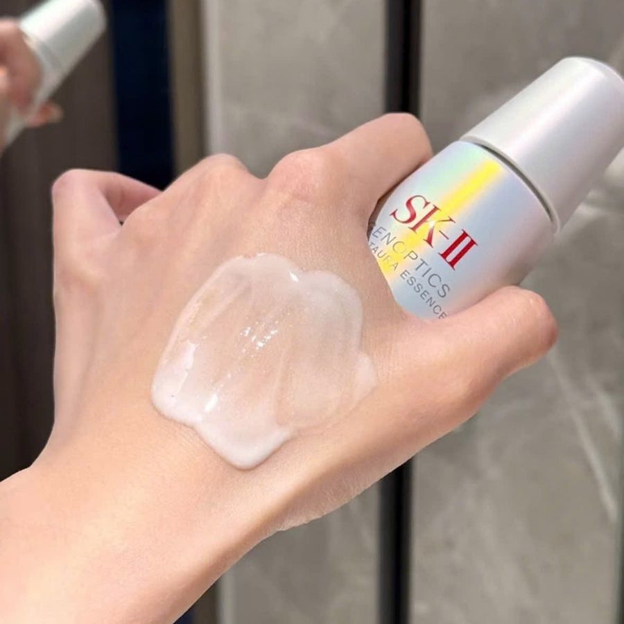 Tinh chất SKII Genoptics InfinitAura Essence trắng sáng, căng mọng đều màu da, 10ml