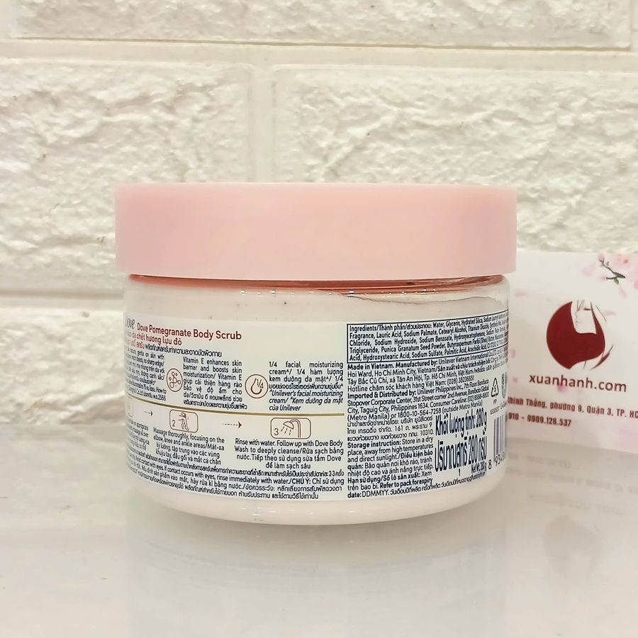 Tẩy tế bào chết Dove Sakura dạng kem mịn, sạch da cùng hương hoa ngọt dịu, 280g
