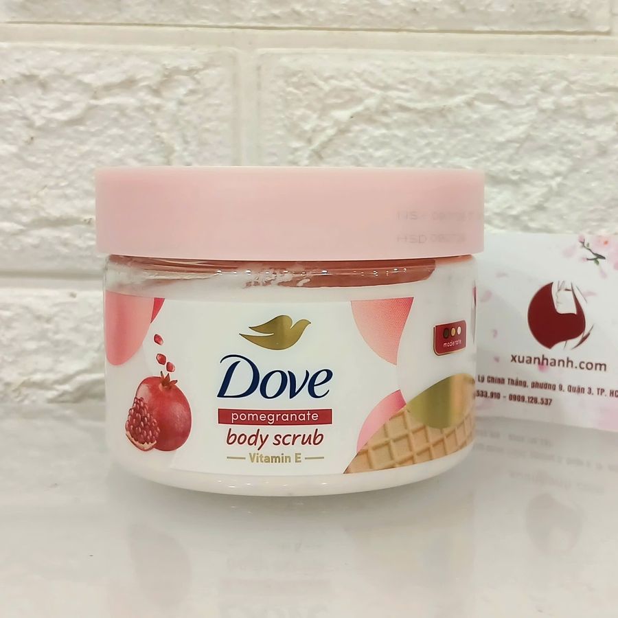 Tẩy tế bào chết Dove Pomegranate dạng hạt mịn, sạch da cùng hương lựu ngọt ngào, 280g