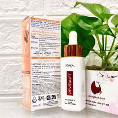 Serum L'oreal Revitalift Clinical 12% Vitamin C + HA tinh khiết - trắng sáng và căng mọng da (New)