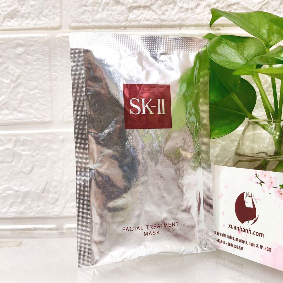 Mặt nạ SKII Facial Treatment Mask phục hồi sâu, dưỡng tái tạo toàn diện làn da.