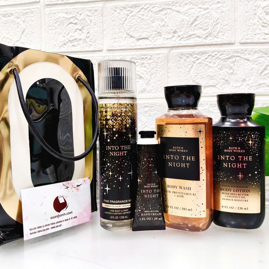 Bộ tắm dưỡng BBW Into The Night sạch mịn cùng hương thơm cuốn hút, quyến rũ (Limited)