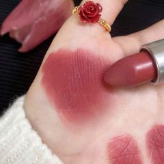 Son MAC Ximal Silky Matte Lipstick lì mịn, #666 Sweet Deal hồng nâu dịu dàng, cuốn hút (New)