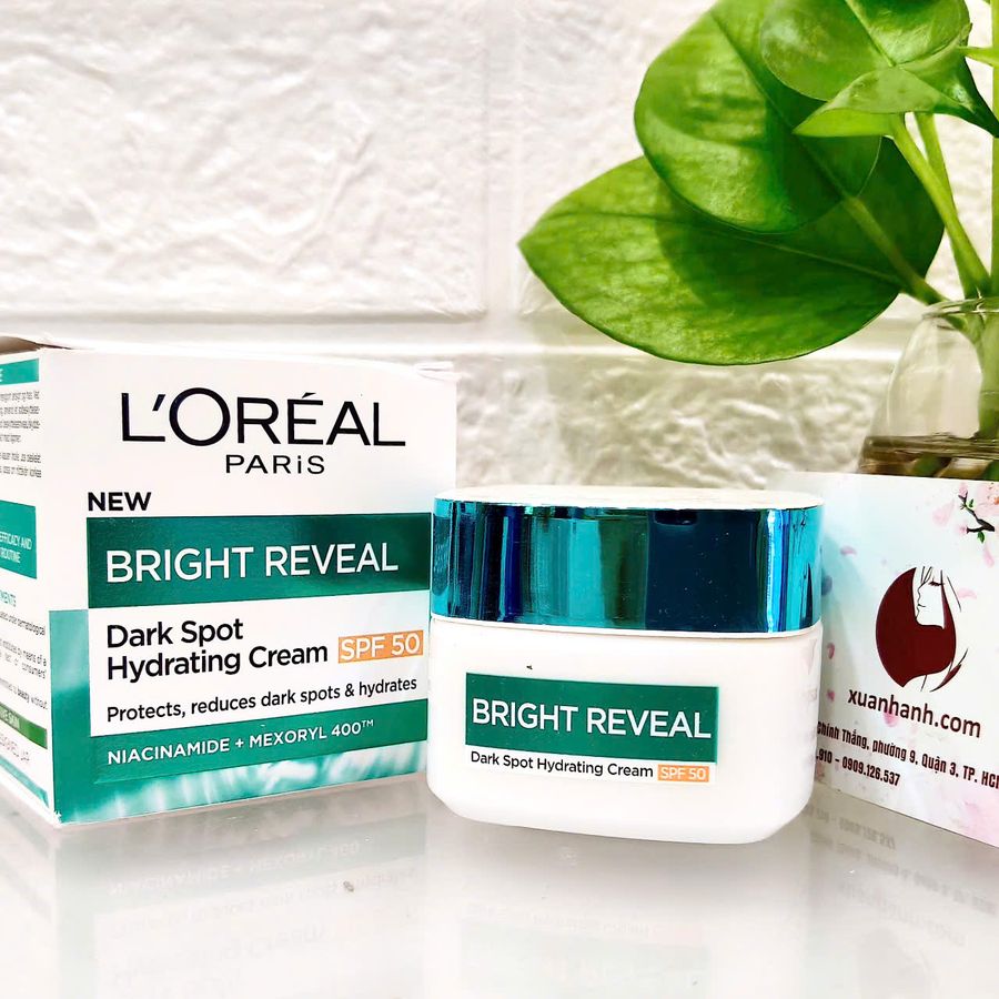Kem dưỡng L'oreal Bright Dark Spot SPF50 trắng sáng căng mịn và bảo vệ làn da, 50ml