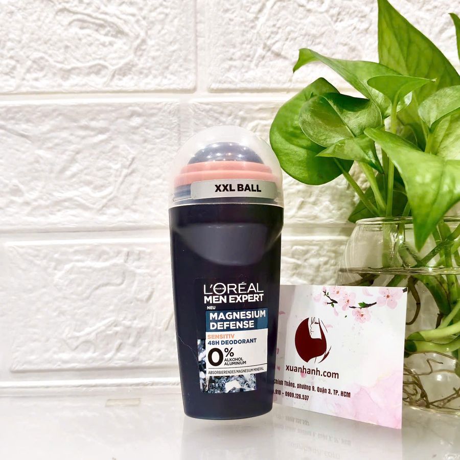 Lăn khử mùi nam L’oreal Men Expert Magnesium Defense cuốn hút (màu xám)