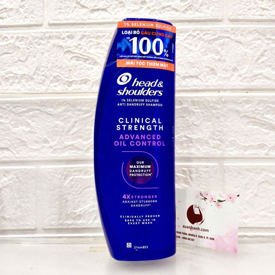 Gội xả thuốc Head&Shoulders Clinical Strength 4X Stronger đặc trị gàu, nhãn tím