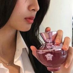 Nước hoa Versace Dylan Blush Pink ngọt ngào, tiểu thư và nữ tính - EDP, 100ml (Hot)