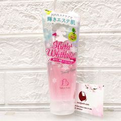 Tắm tẩy tế bào chết Tokyo Love Whitone Body Scrub thảo dược thiên nhiên.