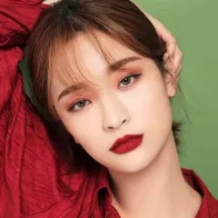 Son Shiseido TechnoSatin Gel #416 Red Shift - đỏ cherry, mini