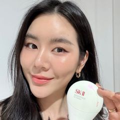 CC SKII Genoptics Primer SPF50 - bảo vệ và làm sáng hồng tươi trẻ, Rosy (NEW)