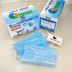 Khẩu trang y tế Qmask đạt chuẩn y khoa - 4 lớp kháng khuẩn, hộp 50 cái - Mua 2 Tặng 1