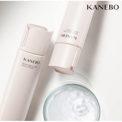 Nước hoa hồng Kanebo GKC Moisture Flow Lotion cân bằng ẩm, se mịn lỗ chân lông