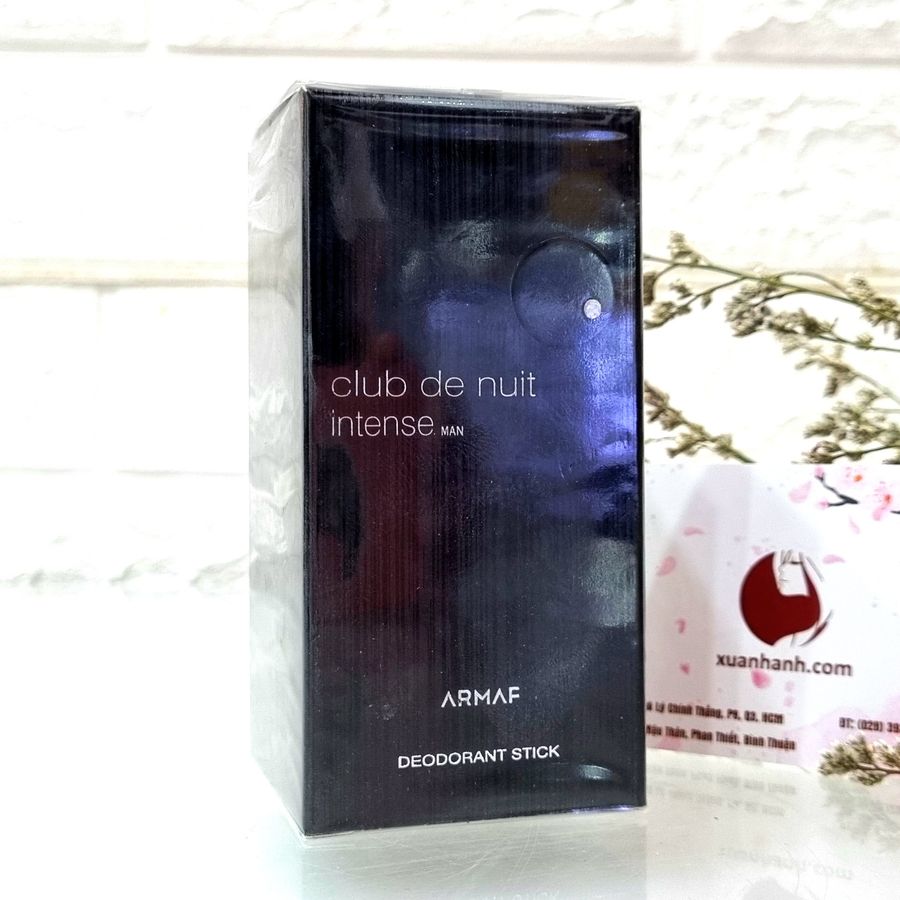 Lăn khử mùi Club De Nuit Intense Man hương thơm mạnh mẽ, nam tính và lịch lãm