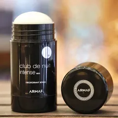 Lăn khử mùi Club De Nuit Intense Man hương thơm mạnh mẽ, nam tính và lịch lãm