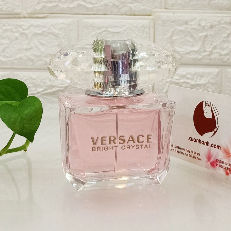 Tách set nước hoa Versace Bright Crystal nữ tính, quyến rũ và thanh khiết