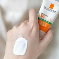 Kem chống nắng La Roche Posay Anthelios SPF50+ kiểm soát dầu nhờn, 50ml (New)
