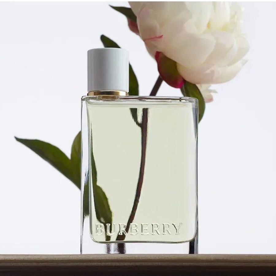 Nước hoa Burberry Her Eau De Toilet tươi mát, thanh khiết và cuốn hút - 5ml (HOT)
