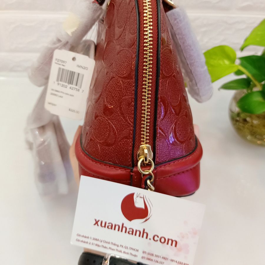 Túi Coach Signature Inside zip rất sang, đẹp, kích thước gọn (25.5, 17.78, 10.16)cm, brown