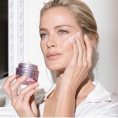 Kem dưỡng Estee Lauder Resilience Multi-Effect Tri-Peptide chống lão hóa và nâng cơ, 50ml