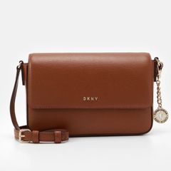 Túi DKNY màu nâu thời thượng, da thật vân xước sang trọng, tinh tế (22x14cm)