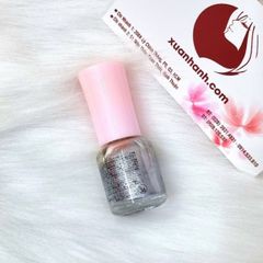 Sơn móng Daiso Nhật Nail Color #36 xám bạc sang trọng, quý phái