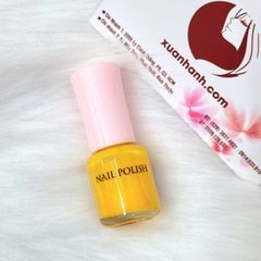 Sơn móng Daiso Nhật Nail Polish #09 vàng tươi tắn, năng động