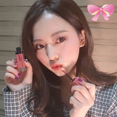 Son Bourjois Rouge Edition Velvet chất kem, bám môi, lì #22 Abricoquette hồng san hô