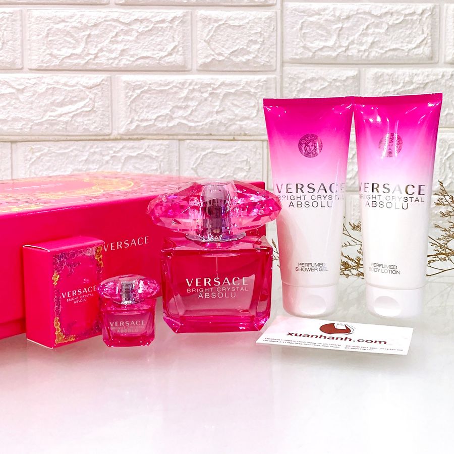 Set nước hoa Versace Bright Crystal Absolu sang trọng, ngọt ngào và hiện đại - 4sp (New)