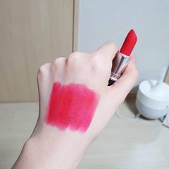 Son MAC Powder Kiss Lipstick #315 Lasting Passion đỏ non hay còn gọi là đỏ hồng (THANH LÝ)