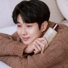Nước thần Fresh Kombucha Facial Treatment Essence chống lão hóa, sáng mịn da.