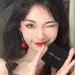 Phấn phủ Bobbi Brown Sheer Finish Pressed Powder siêu mịn và che phủ tốt, #5 Soft Sand (New)