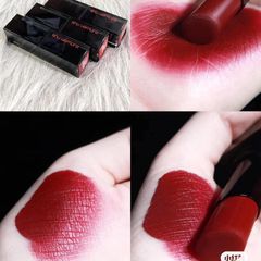 Son Shu Uemura Rouge Unlimited Matte lì mịn, #174 đỏ nâu quyến rũ, cuốn hút.