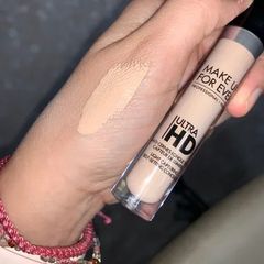 Che khuyết điểm Make Up For Ever Ultra HD Concealer #22 Beige - tone sáng tự nhiên