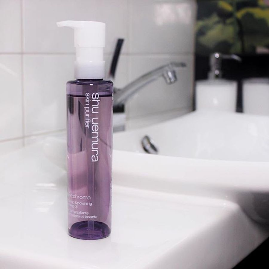 Dầu tẩy trang Shu Uemura Blanc:chroma sạch sâu, dưỡng trắng sáng da, 50ml