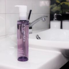 Dầu tẩy trang Shu Uemura Blanc:chroma sạch sâu, dưỡng trắng sáng da, 50ml